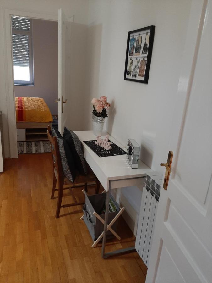 Apartman Kod Kestena 오시예크 외부 사진